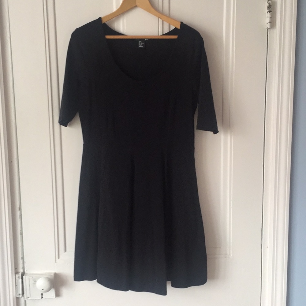 H&M basics black mini dress size L